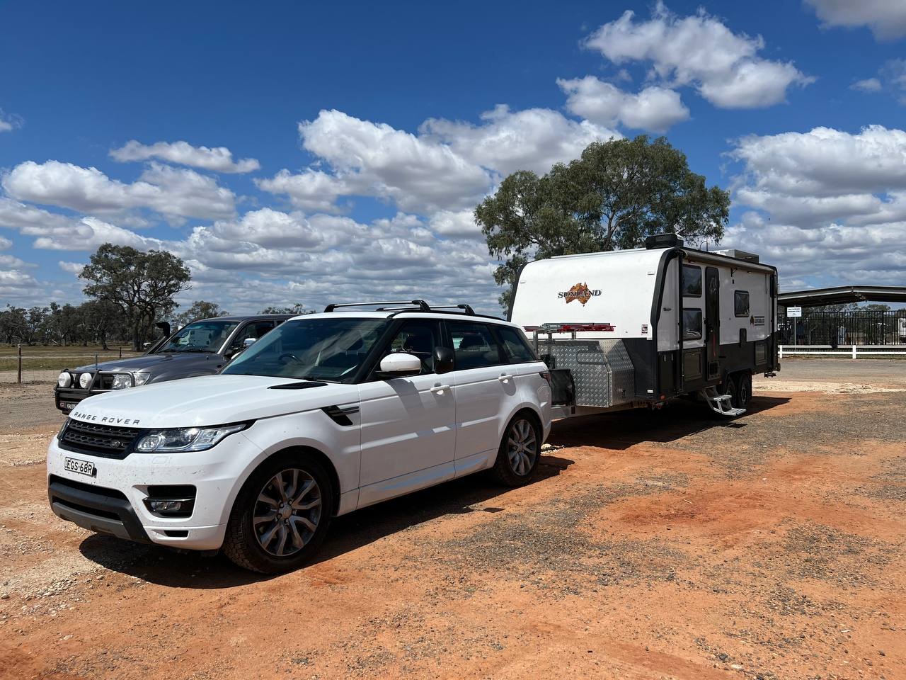 The Range Rover hitched to the Longreach at a stop along the way